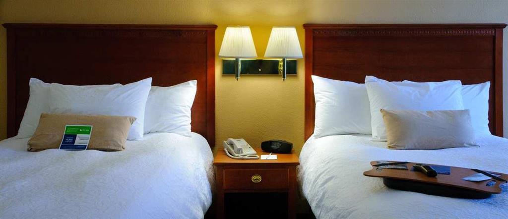 Hotel Hampton